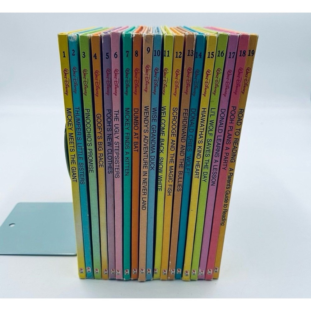 Vtg Walt Disney FUN-TO-LEARN Road To Reading Books Lot 1-18 + special 80’s